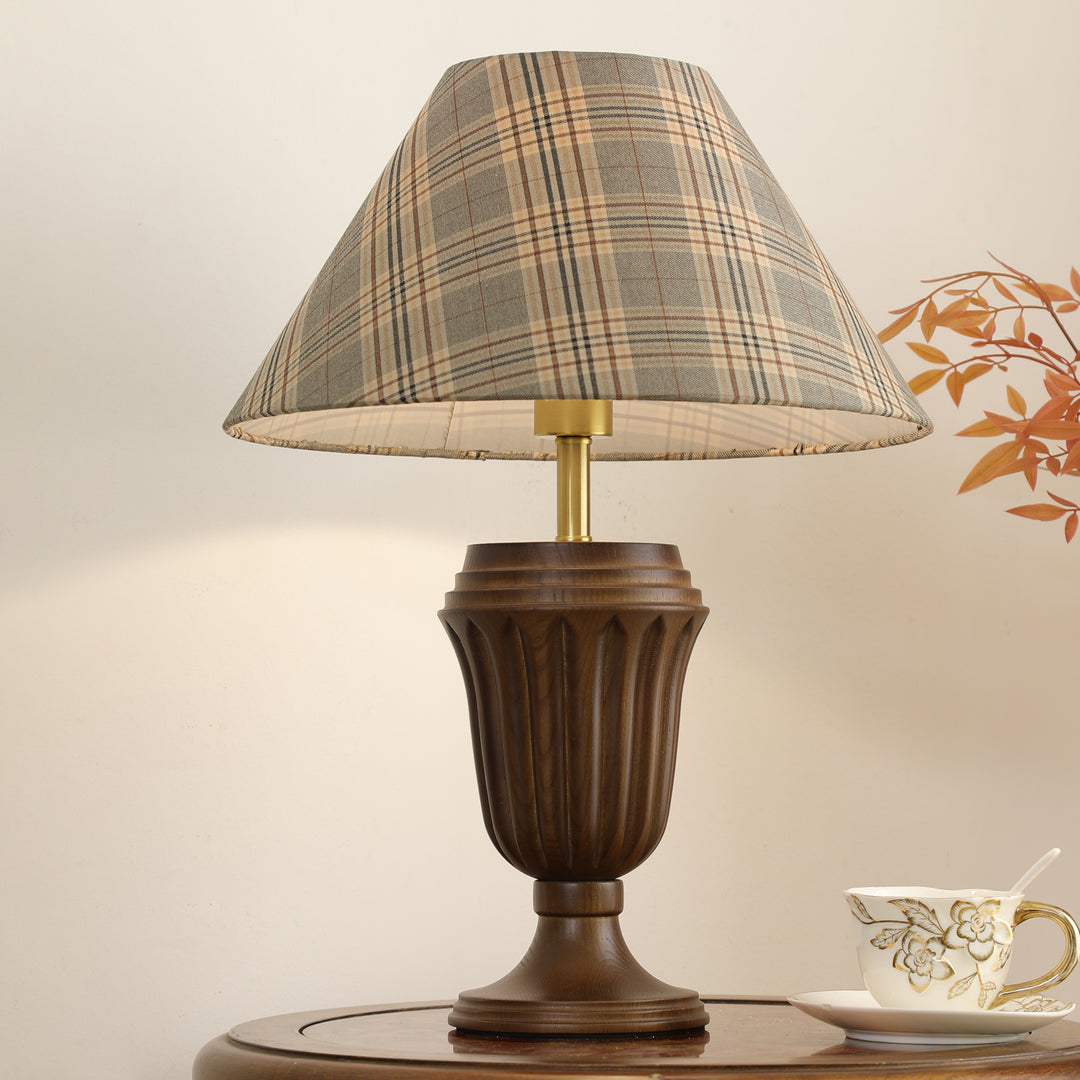 Evelyn Table Lamp