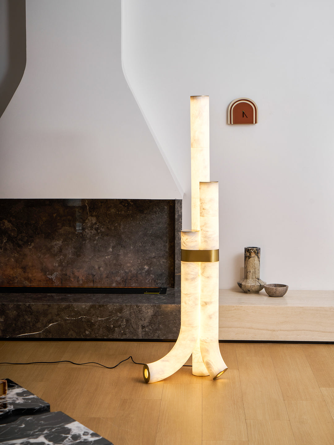 Piped Alabaster Floor Lamp - Vakkerlight