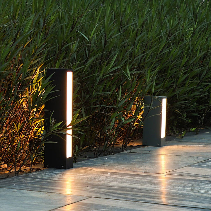 Faro Outdoor Post Lamp - Vakkerlight