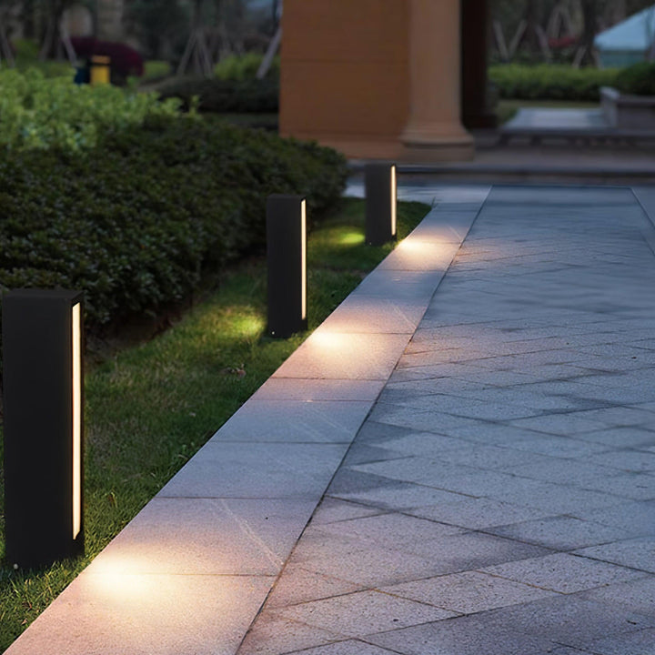 Faro Outdoor Post Lamp - Vakkerlight