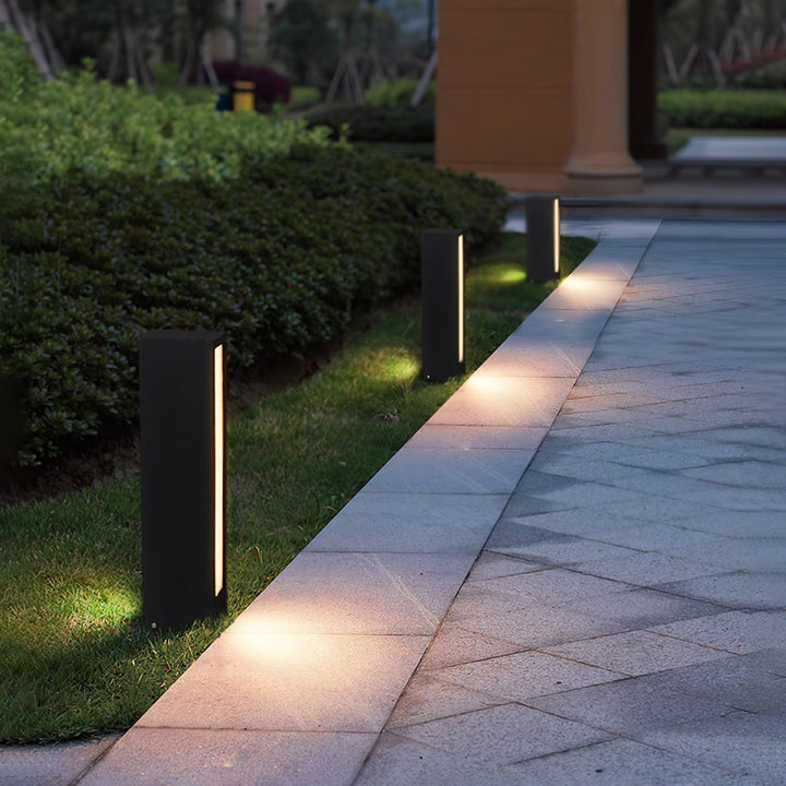 Faro Outdoor Post Lamp - Vakkerlight