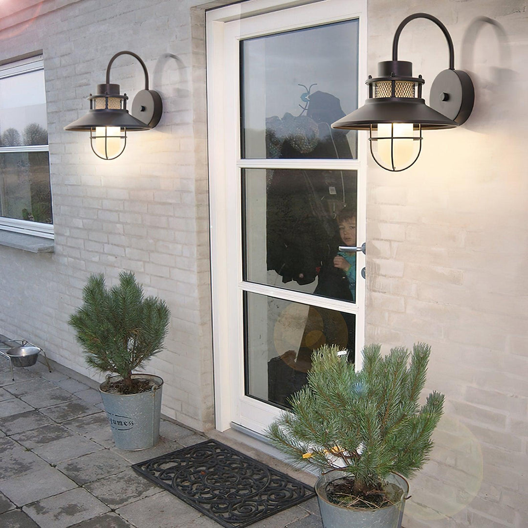 Felix Outdoor Wall Lamp - Vakkerlight