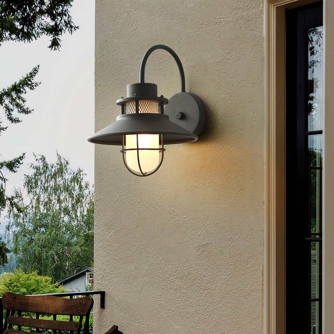 Felix Outdoor Wall Lamp - Vakkerlight