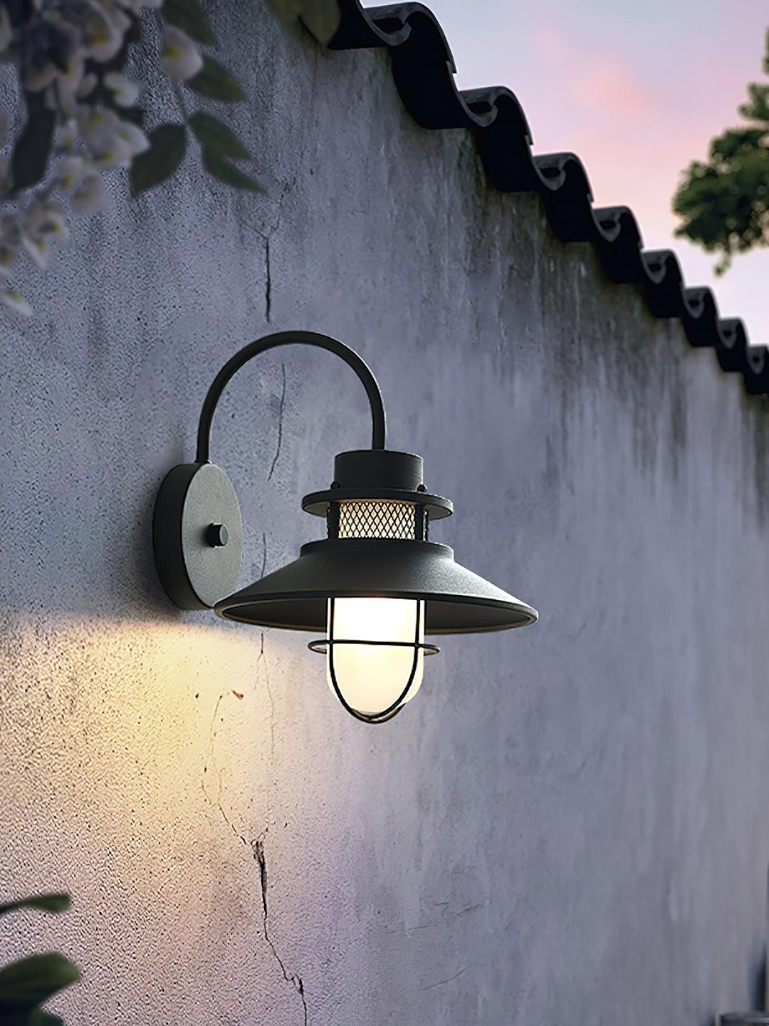 Felix Outdoor Wall Lamp - Vakkerlight