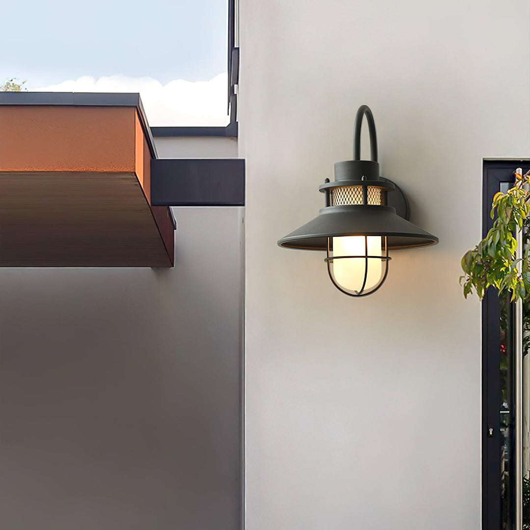 Felix Outdoor Wall Lamp - Vakkerlight