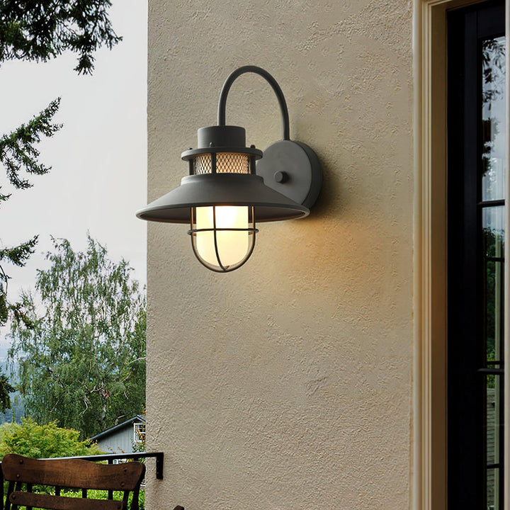 Felix Outdoor Wall Lamp - Vakkerlight