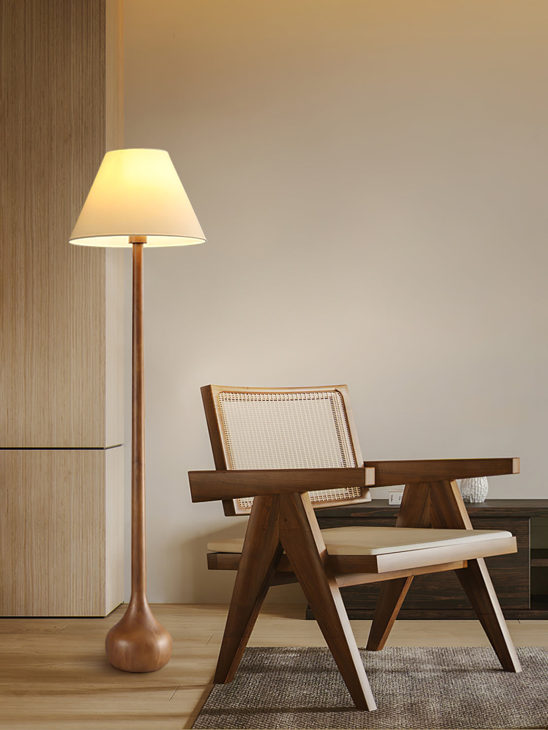 Final Strike Floor Lamp - Vakkerlight