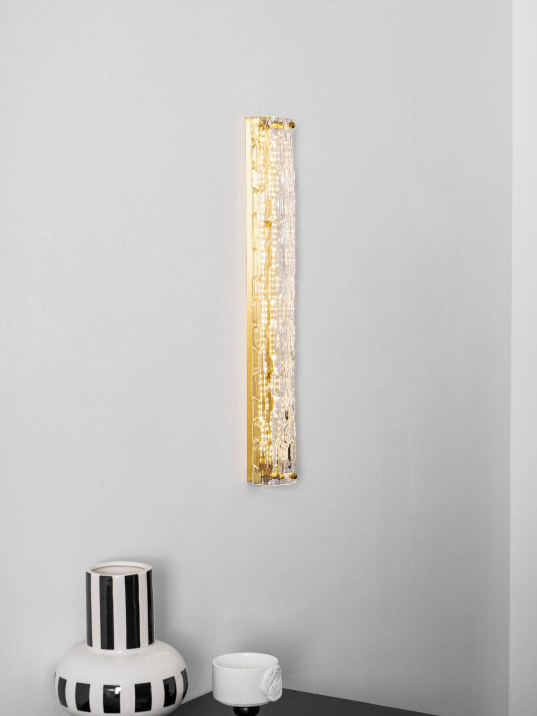 الفن التشكيلي الشمعدان