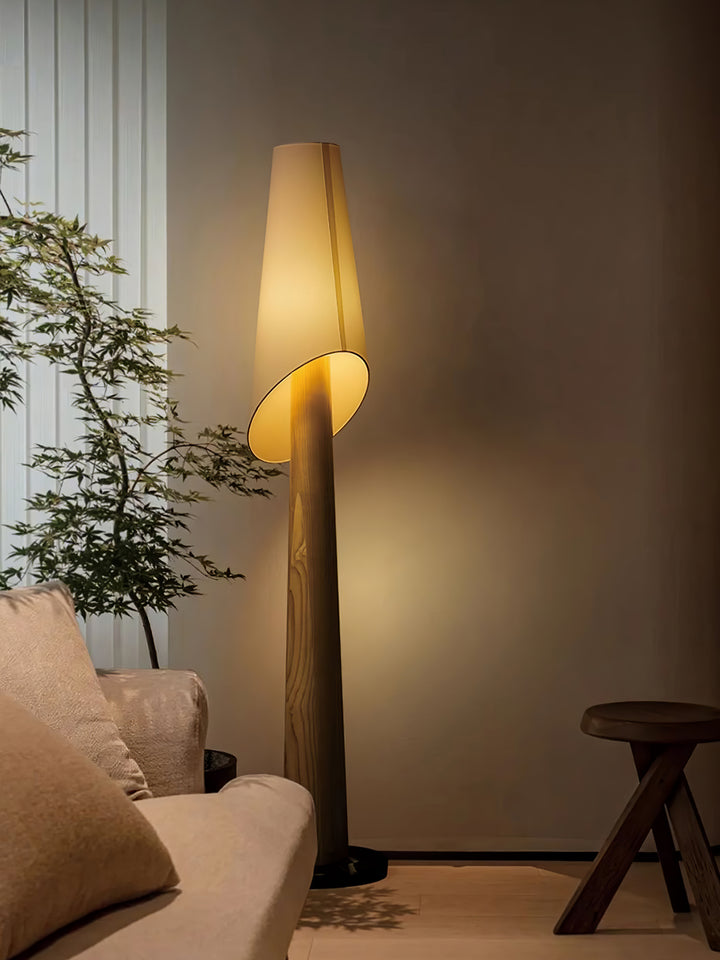 Flag Floor Lamp - Vakkerlight