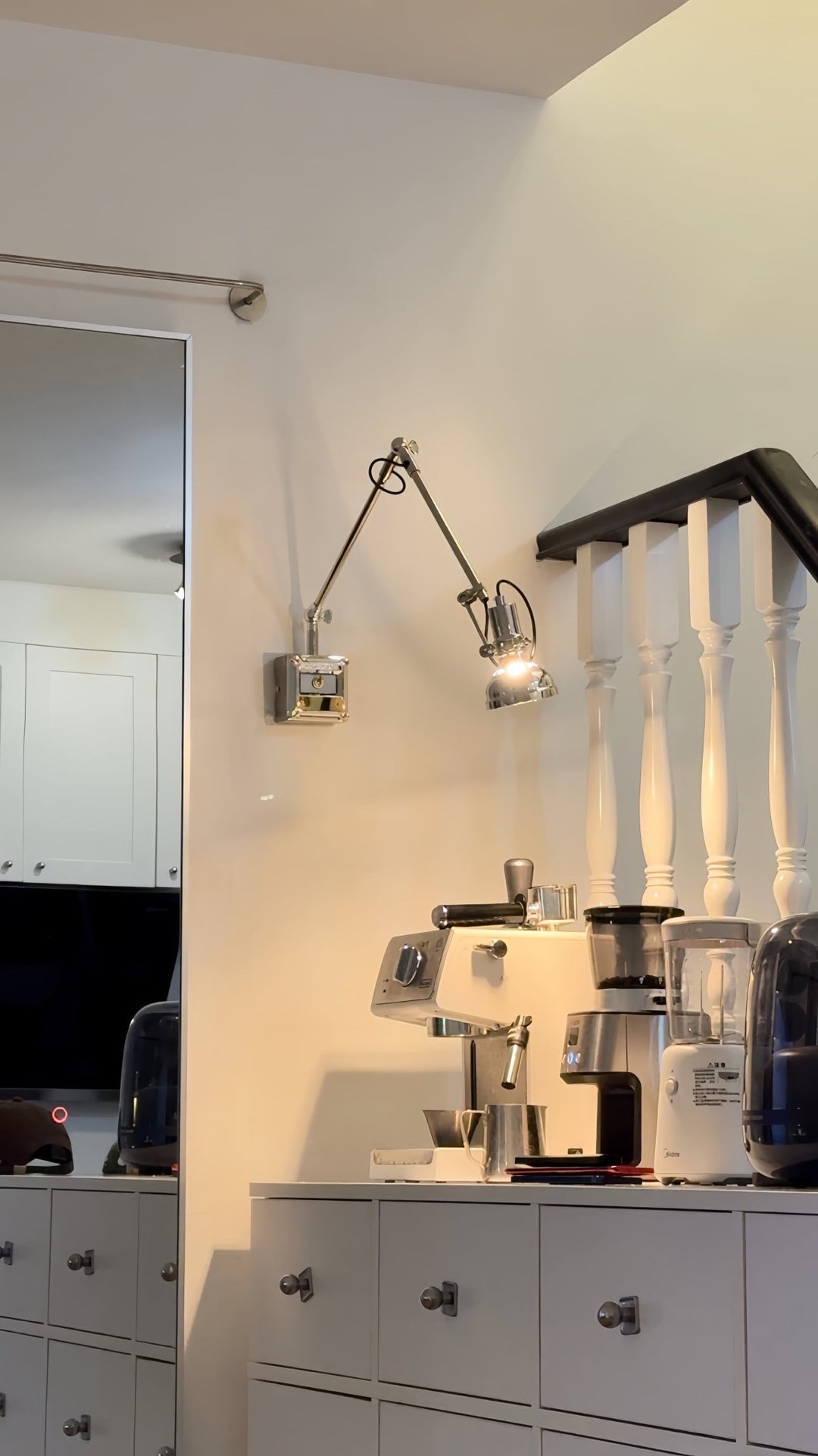 Flex Arm Wall Lamp - Vakkerlight