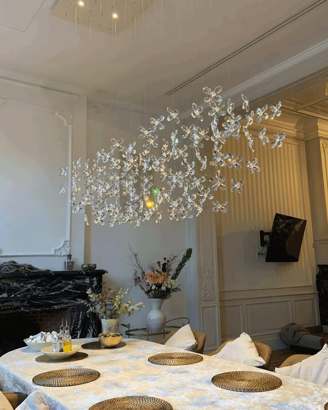 Floating Butterfly Chandelier - Vakkerlight