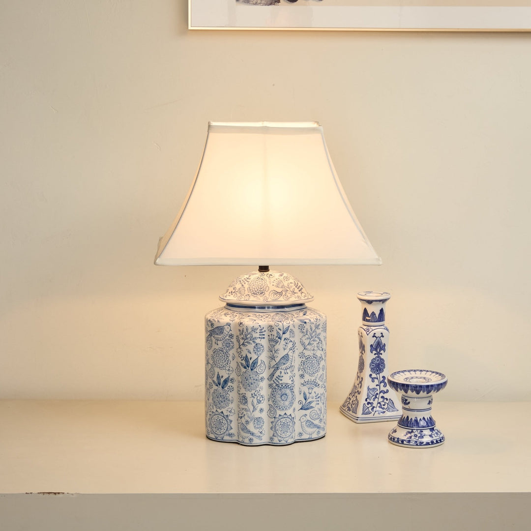 Floral Bird Jar Table Lamp - Vakkerlight