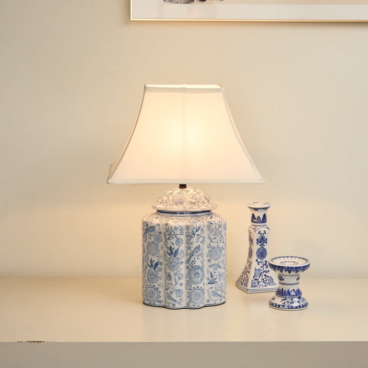 Floral Bird Jar Table Lamp - Vakkerlight