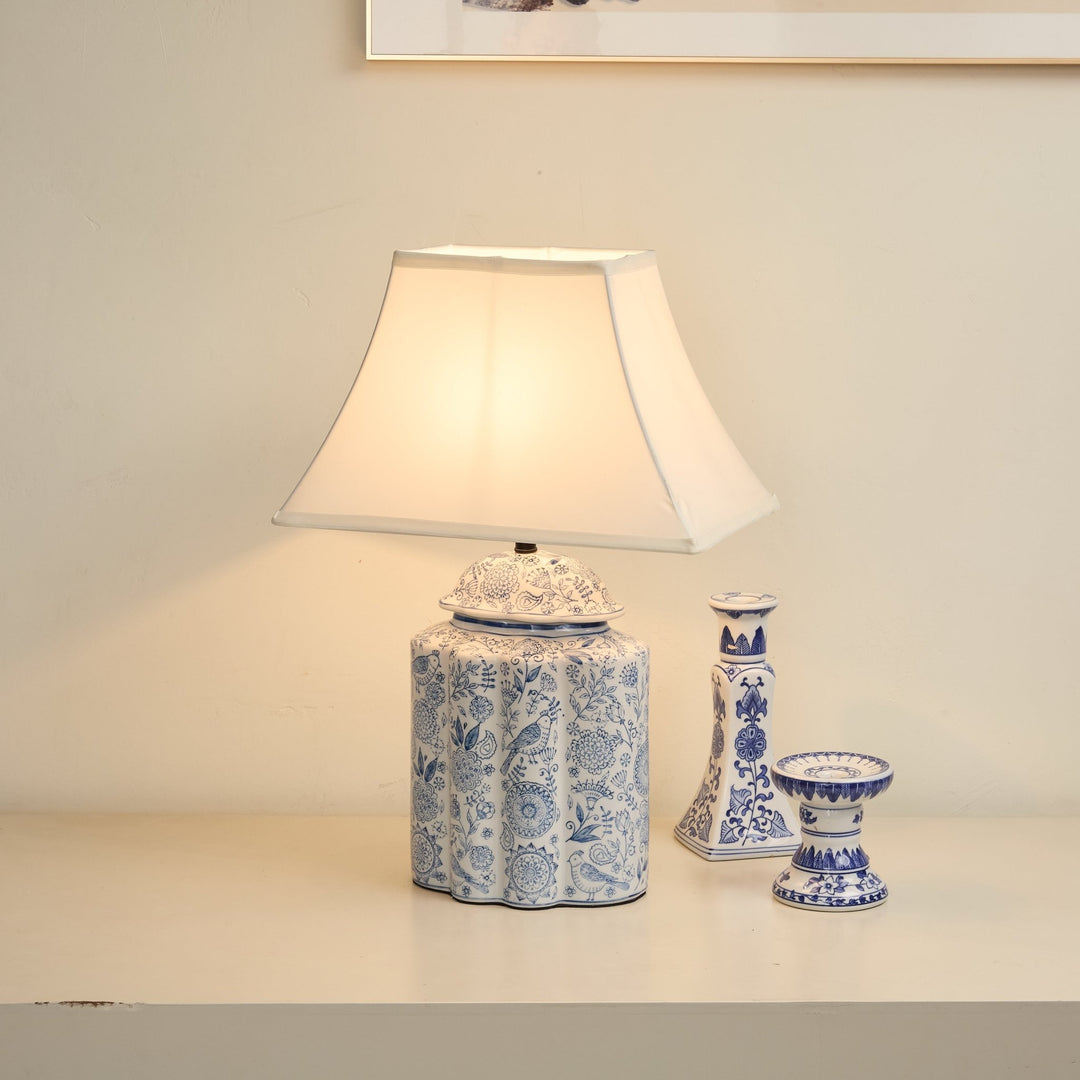 Floral Bird Jar Table Lamp - Vakkerlight