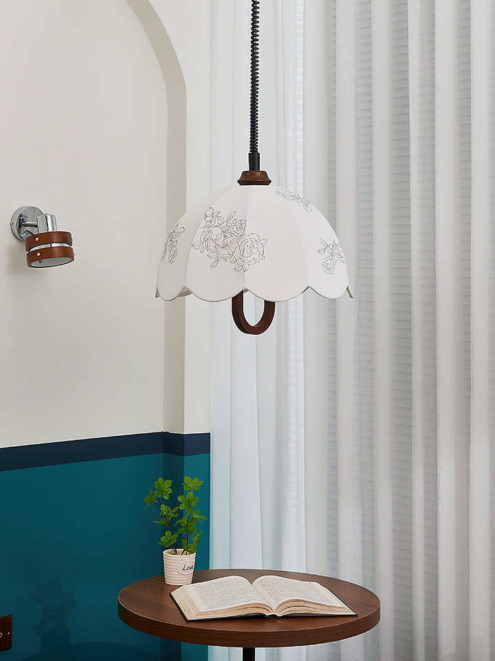 Floral Grace Pendant Lamp - Vakkerlight