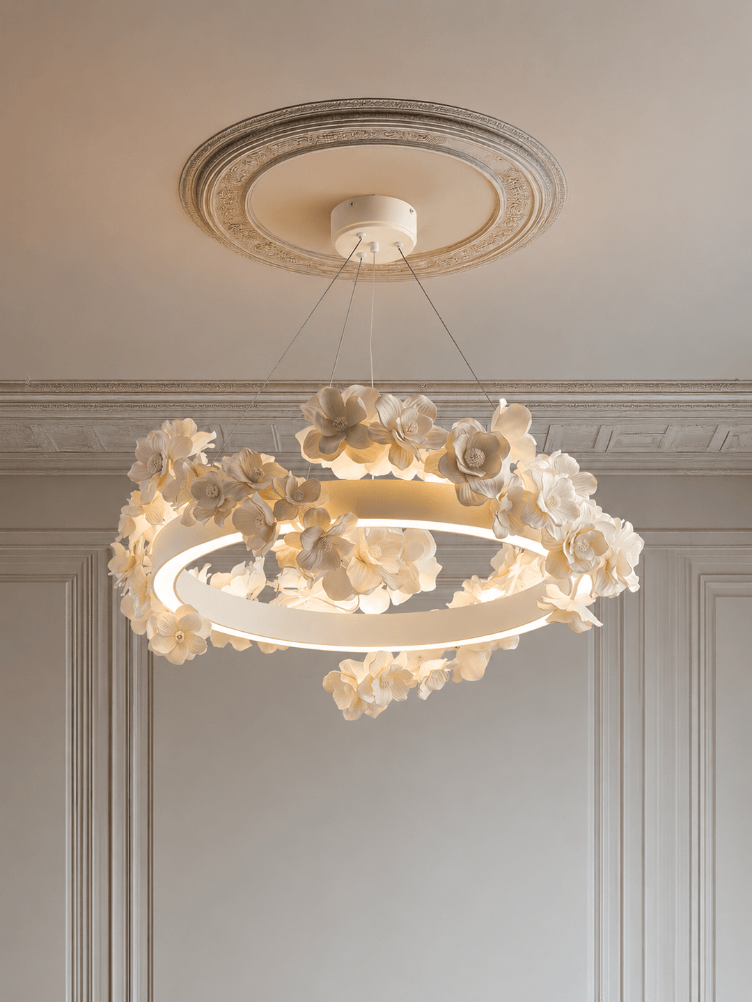 Floral Wreath Chandelier - Vakkerlight