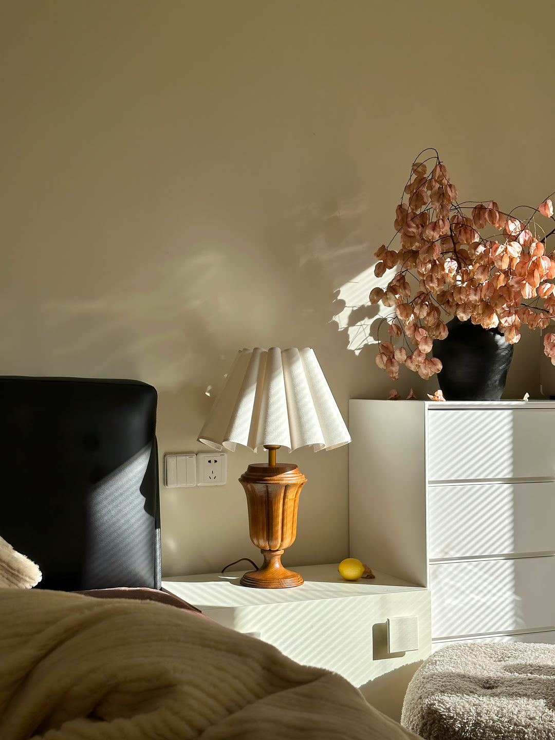 Florence Tulip Table Lamp