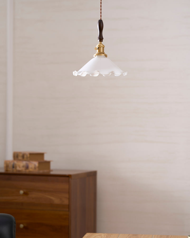 Flower Petals Pendant Lamp - Vakkerlight