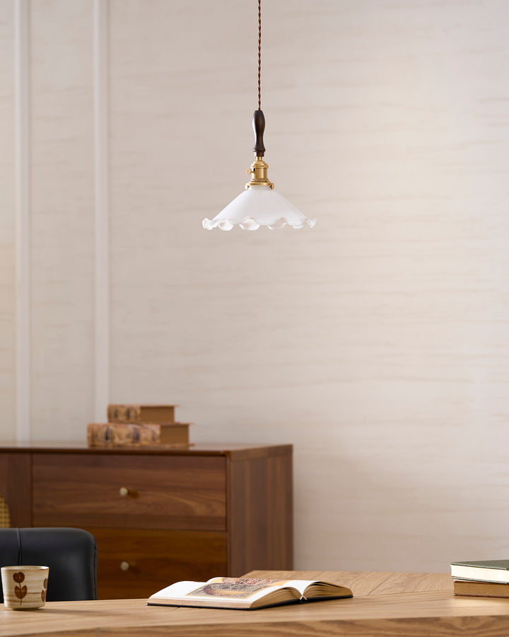 Flower Petals Pendant Lamp - Vakkerlight