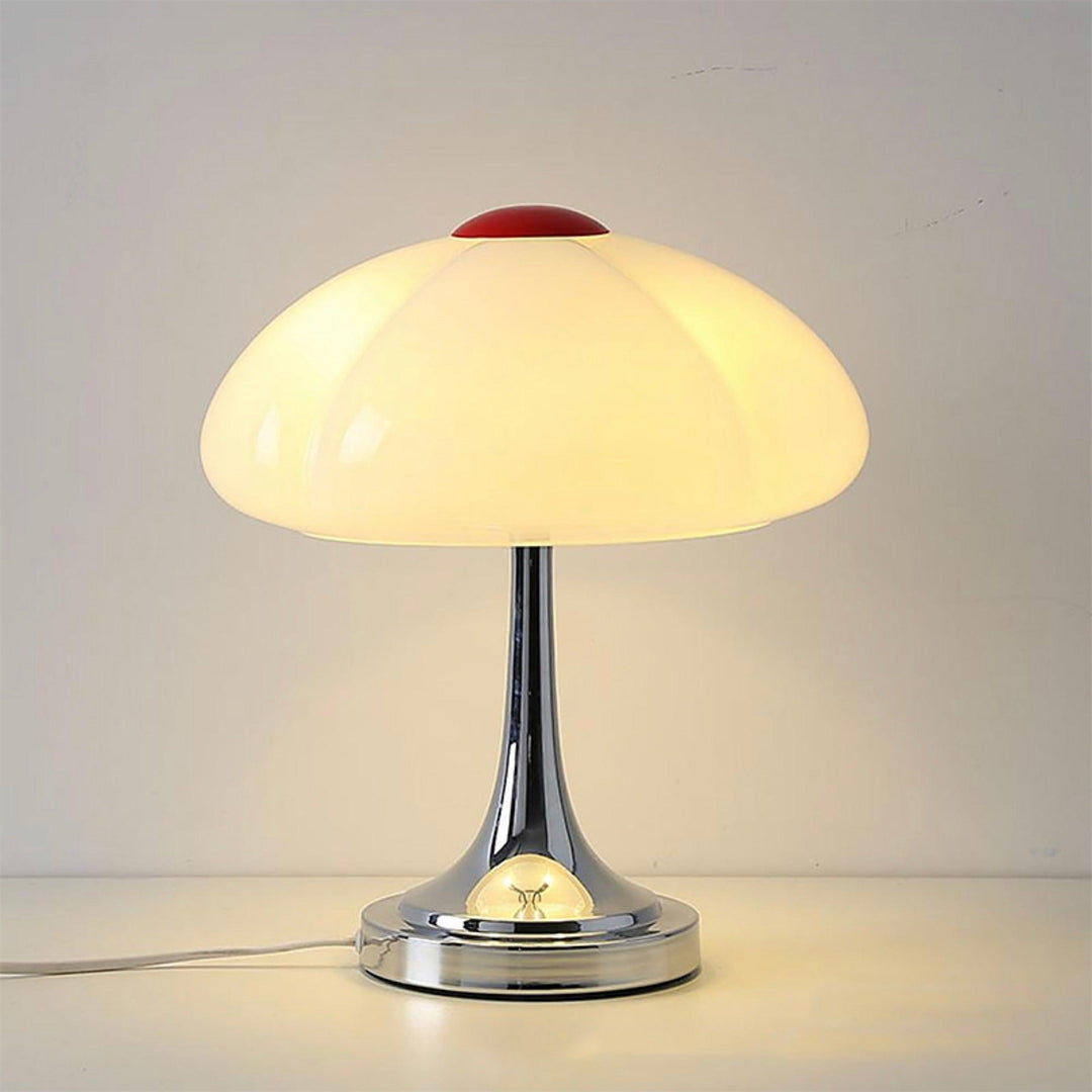 Flower Petal Table Lamp - Vakkerlight