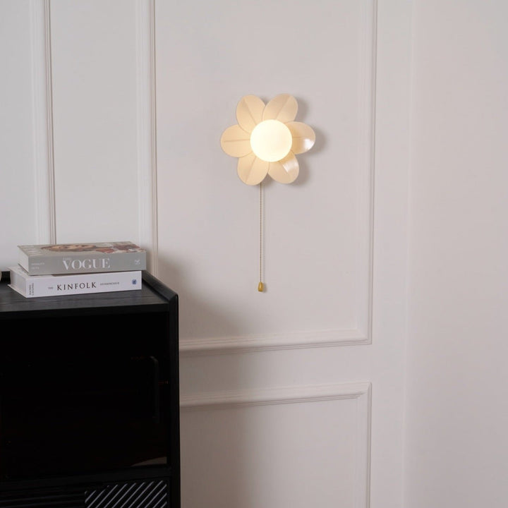 Flowers Wall Lamp - Vakkerlight