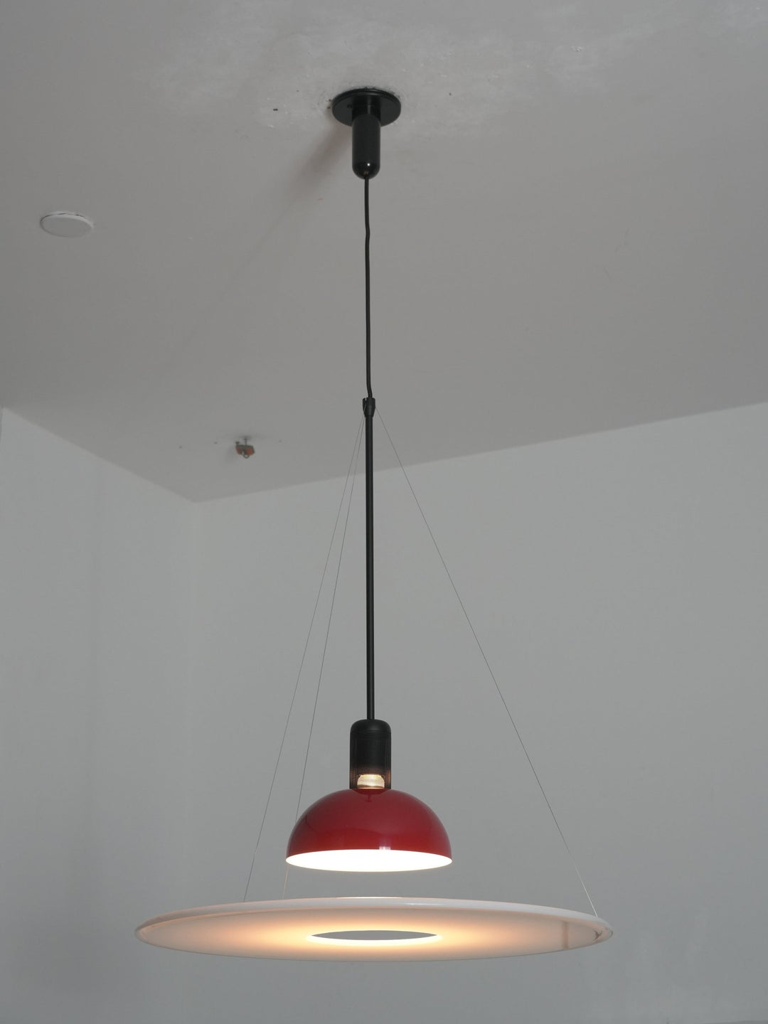 Flying Saucer Pendant Light - Vakkerlight