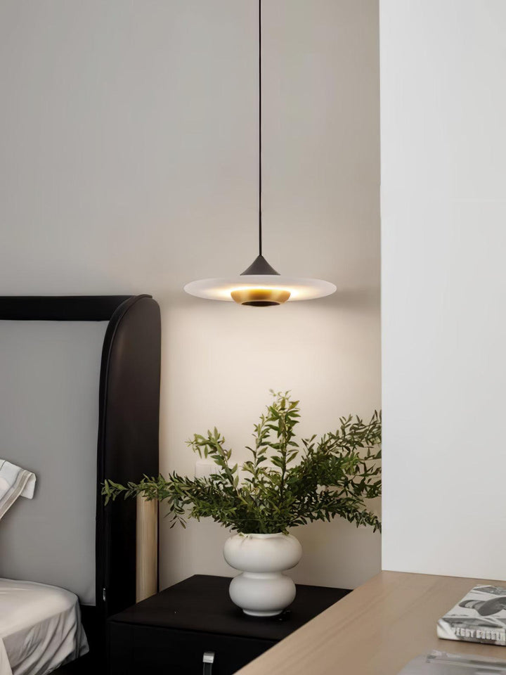 Flying Saucer Marble Pendant Lamp - Vakkerlight