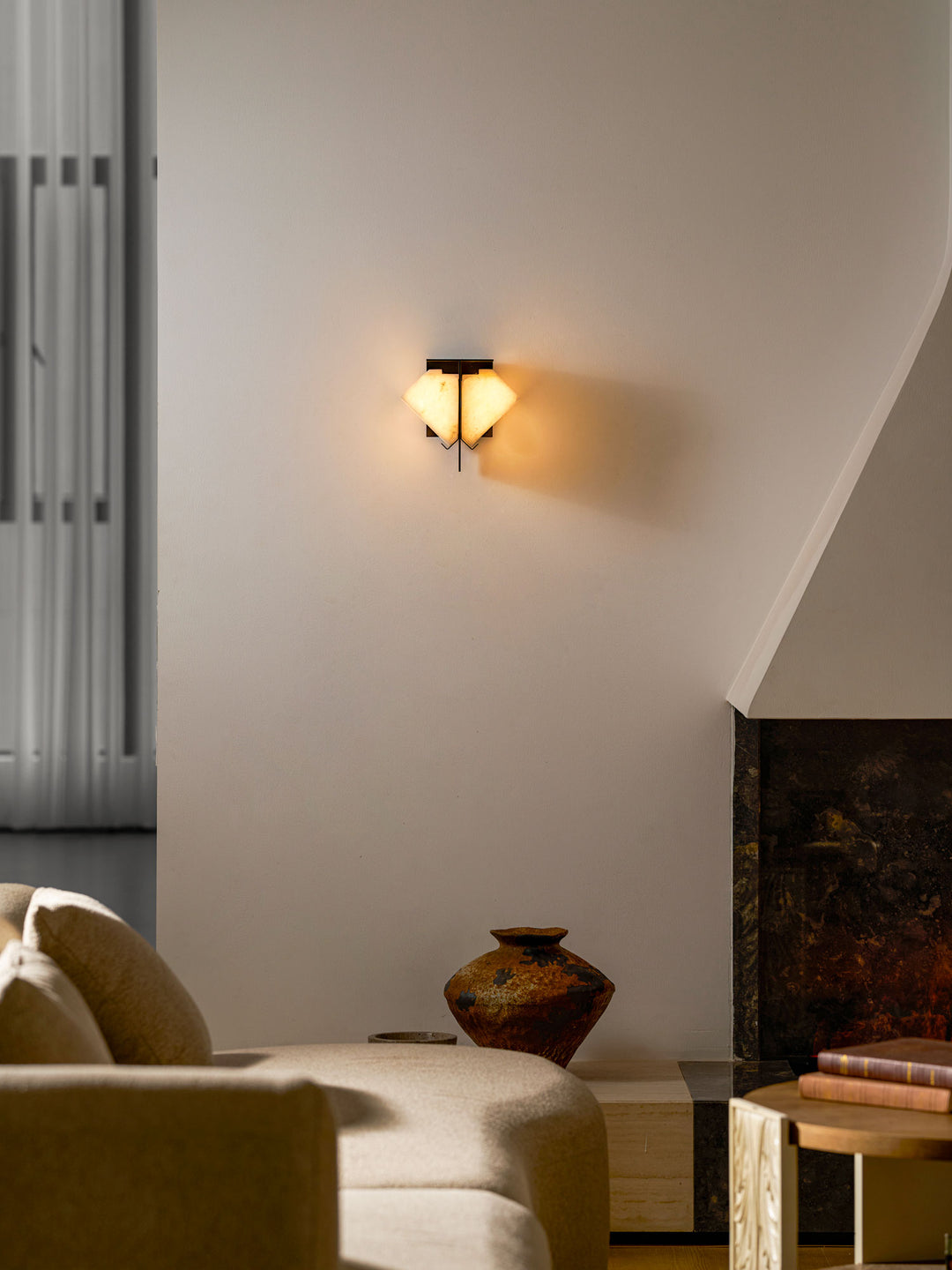 Folded Halo Alabaster Wall Sconce - Vakkerlight