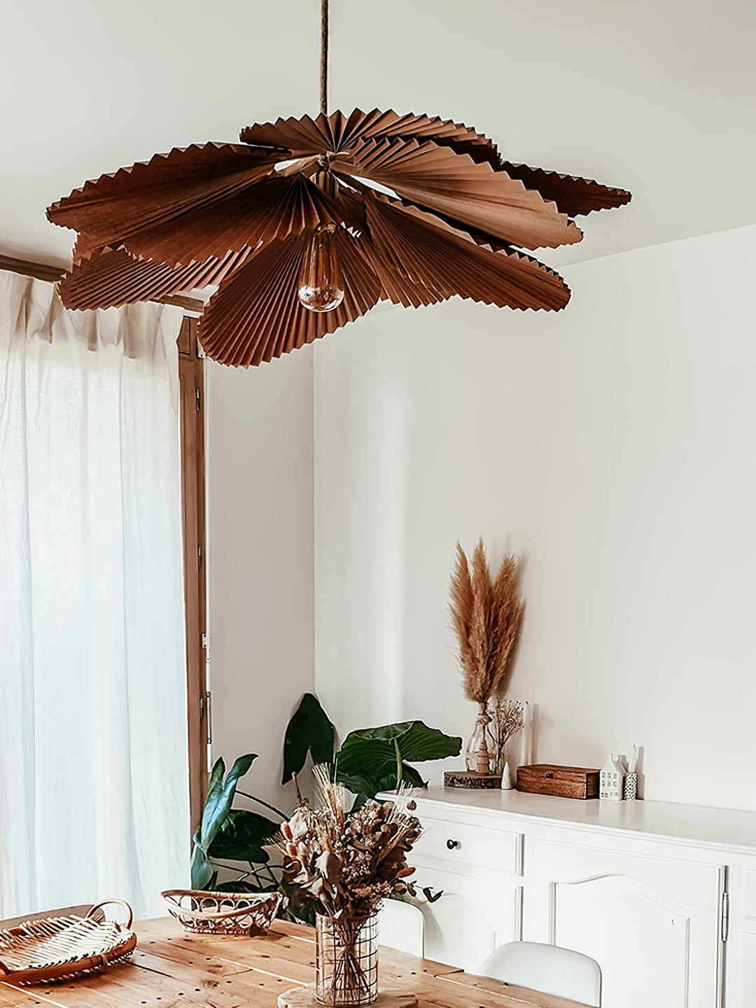 Folded Leaf Lotus Pendant Lamp