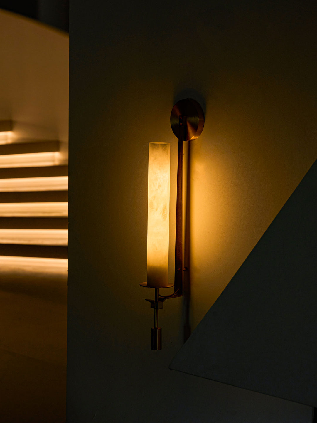 Fontanelle Alabaster Wall Lamp - Vakkerlight