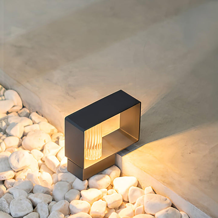 Frame Outdoor Post Lamp - Vakkerlight