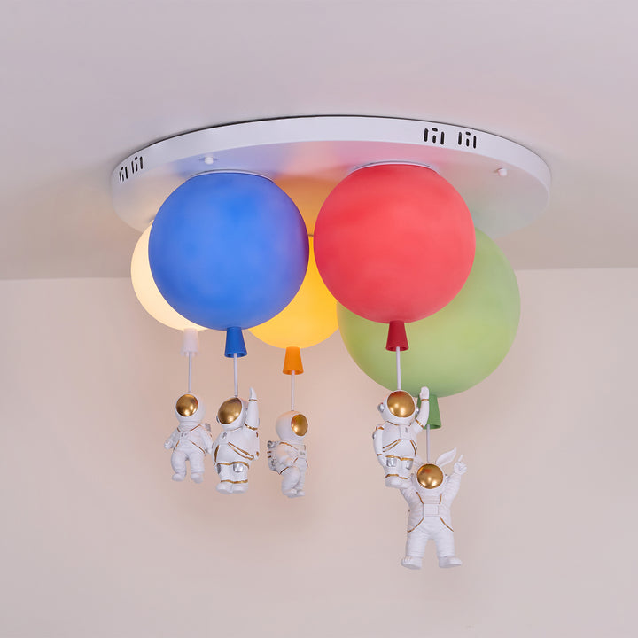 Lampada da soffitto con combinazione di palloncini smerigliati