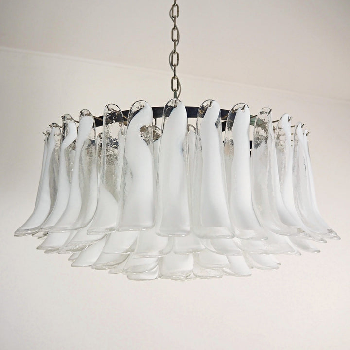 Petals White Murano Chandelier - Vakkerlight