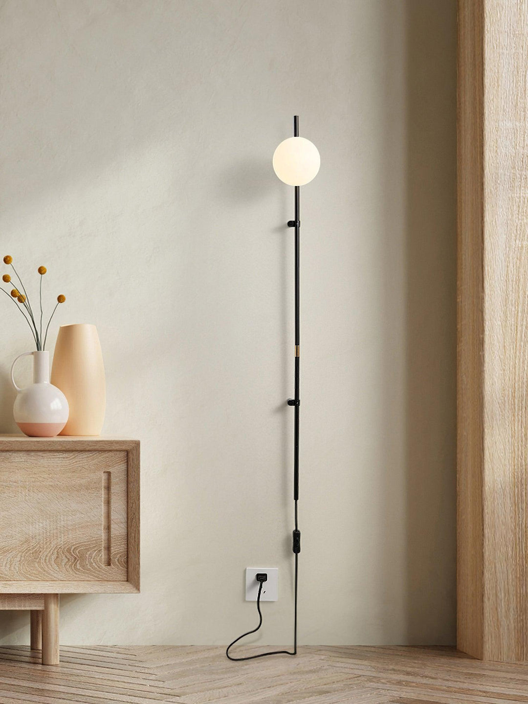 Funiculi Plug In Wall Lamp - Vakkerlight