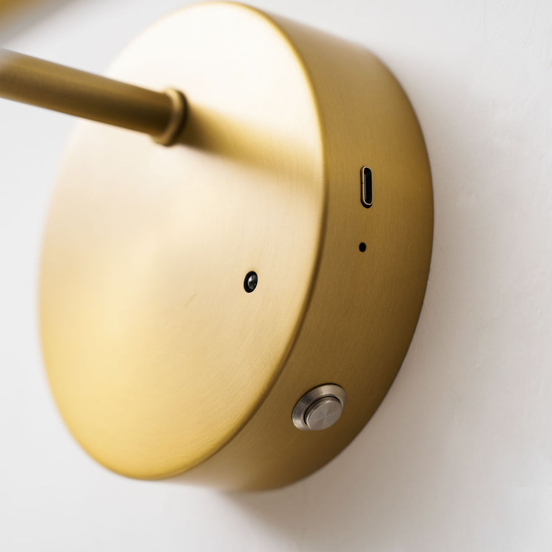 Galleria Slim Rechargeable Wall Light