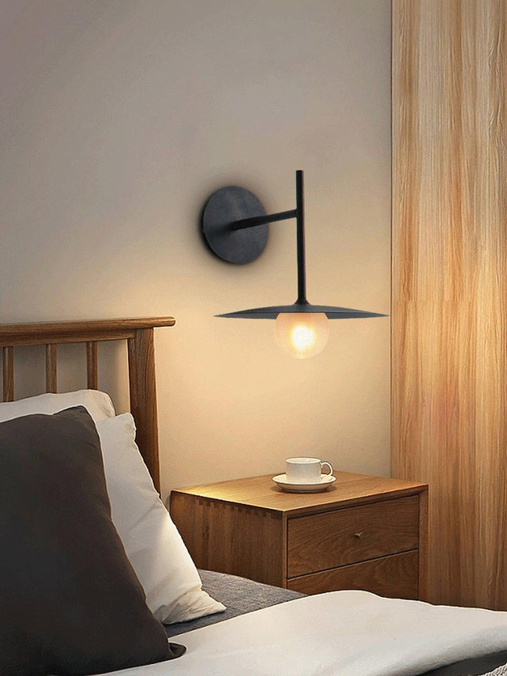 Gea Iron Plug-In Wall Lamp - Vakkerlight