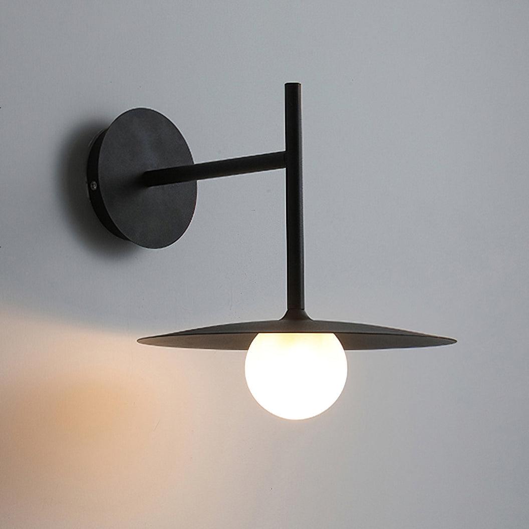 Gea Iron Plug-In Wall Lamp - Vakkerlight