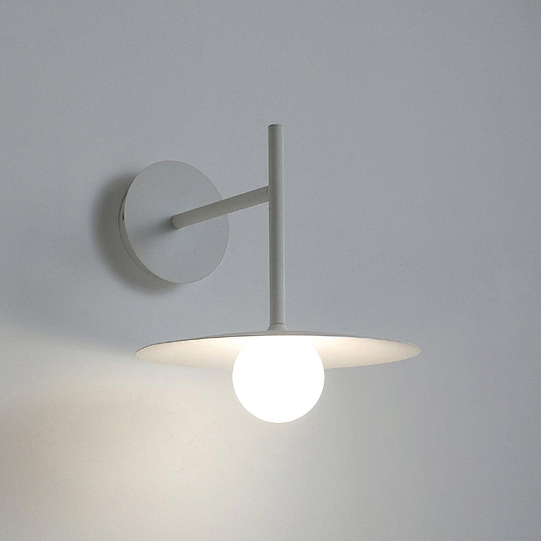 Gea Iron Plug-In Wall Lamp - Vakkerlight