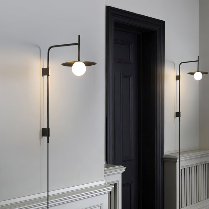 Gea Swing Arm Wall Lamp