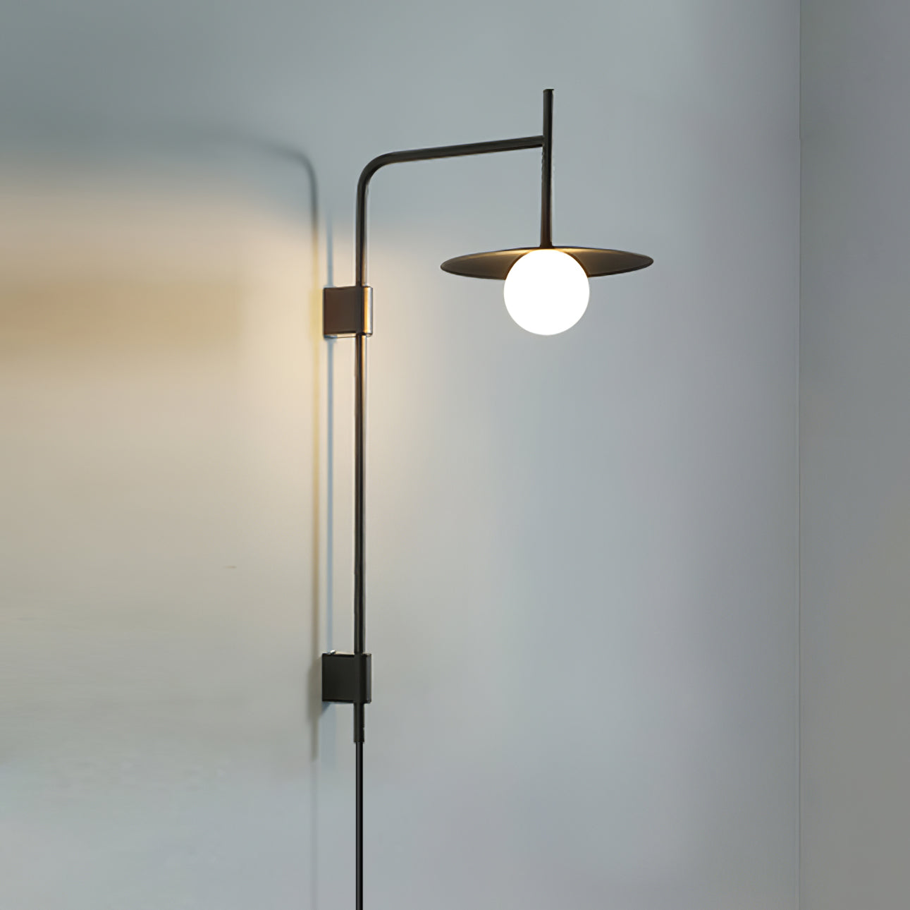 Gea Swing Arm Wall Lamp – Vakkerlight