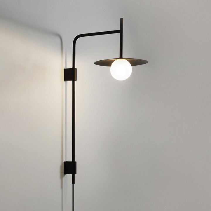 Gea Swing Arm Wall Lamp - Vakkerlight