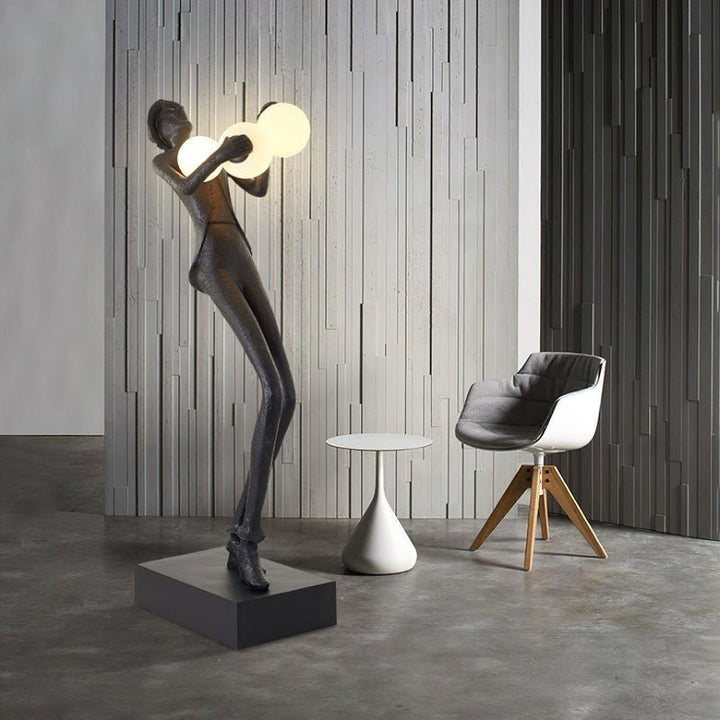 Gentleman Sculpture Floor Lamp - Vakkerlight