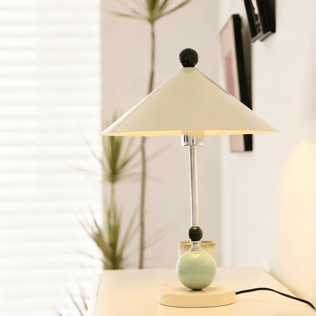 Geo Orb Table Light - Vakkerlight
