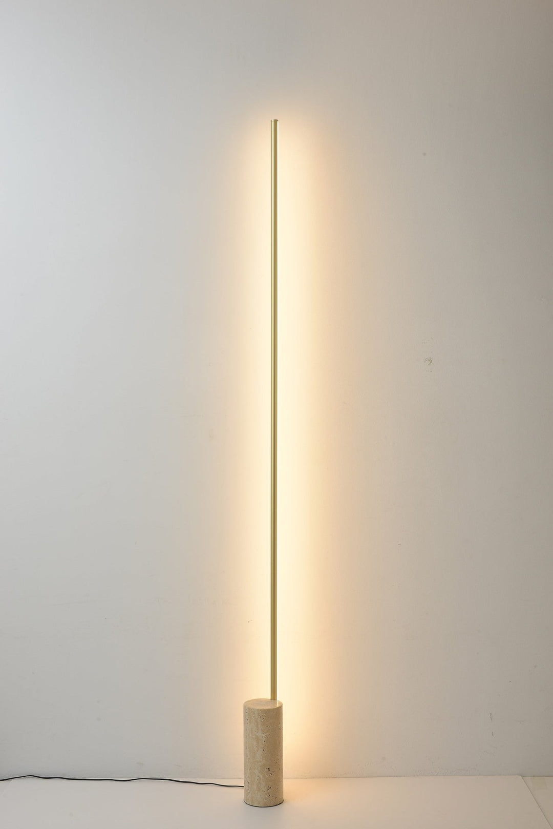 Geometric Linear Floor Lamp - Vakkerlight