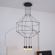 Hanglamp met geometrische lijnen