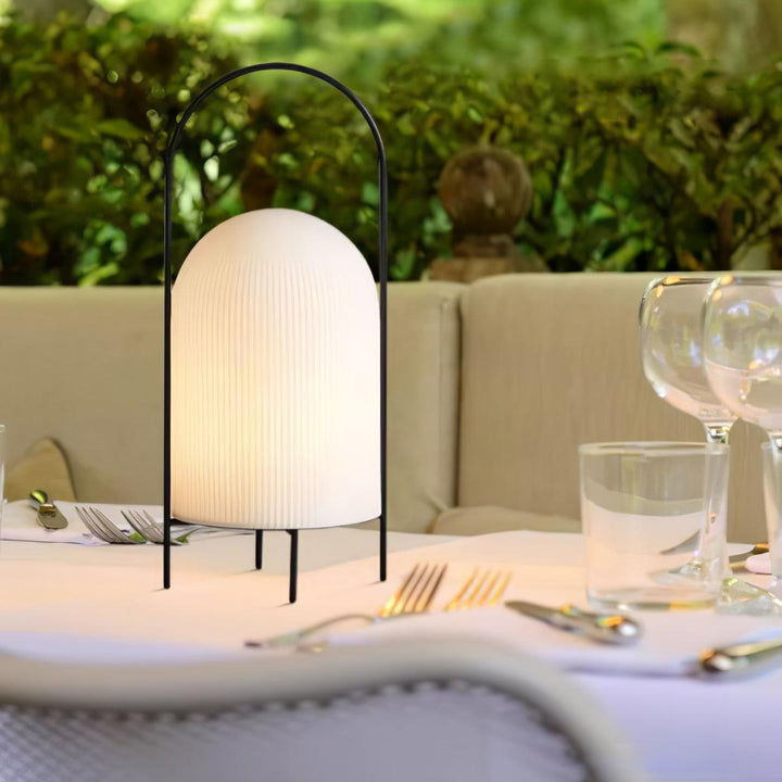 Ghost Table Lamp - Vakkerlight