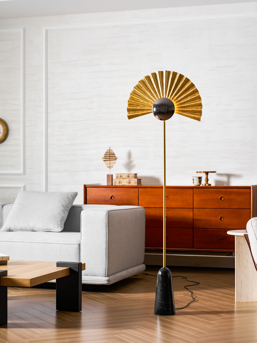 Gilded Fan Floor Lamp - Vakkerlight