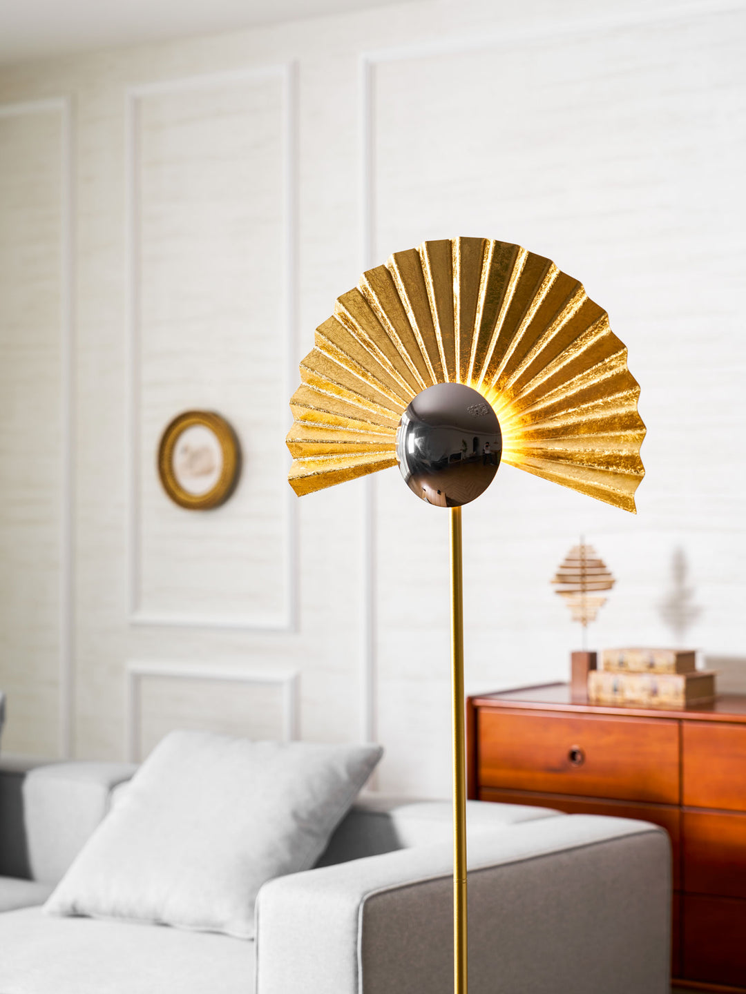 Gilded Fan Floor Lamp - Vakkerlight