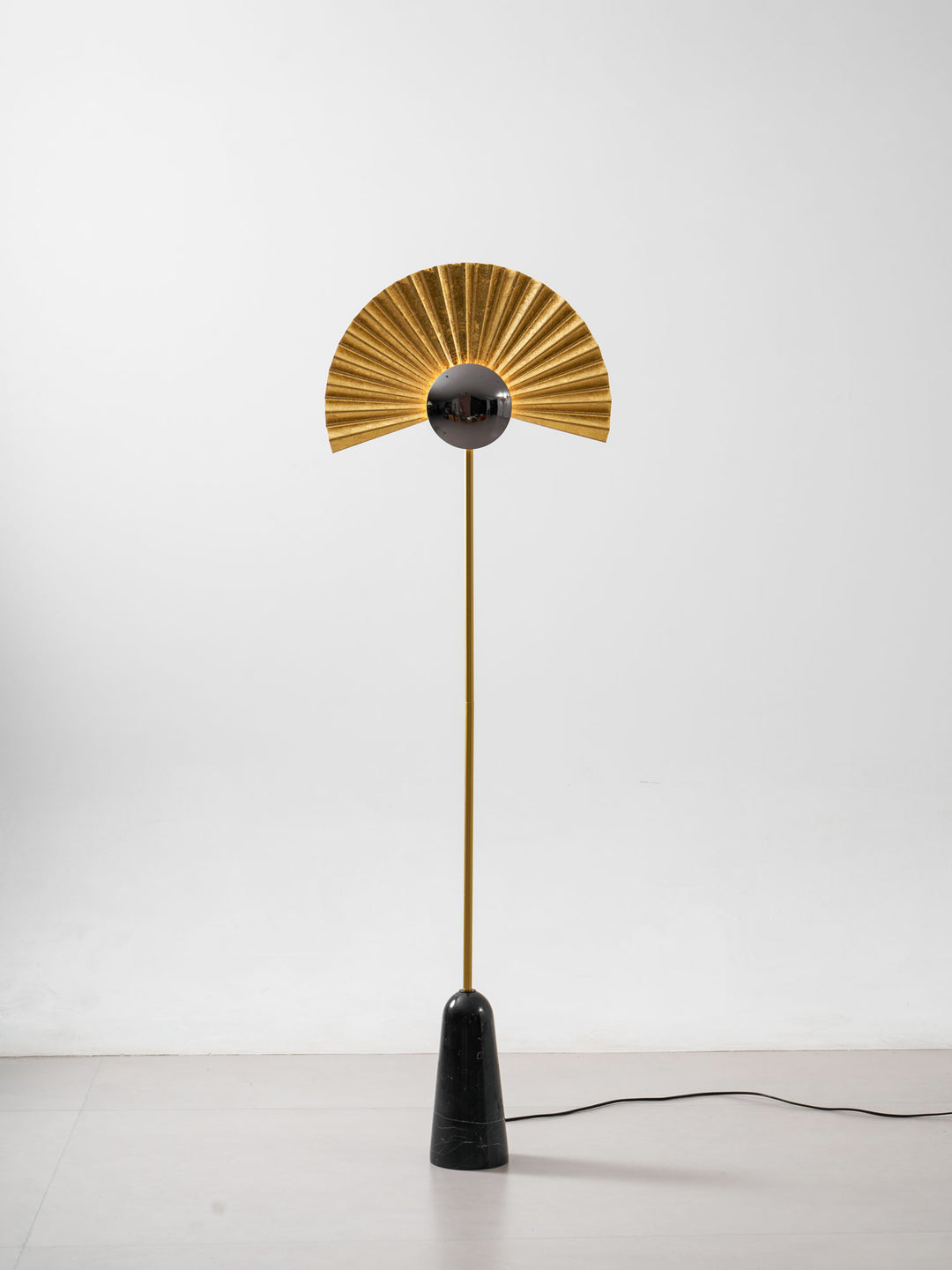 Gilded Fan Floor Lamp - Vakkerlight