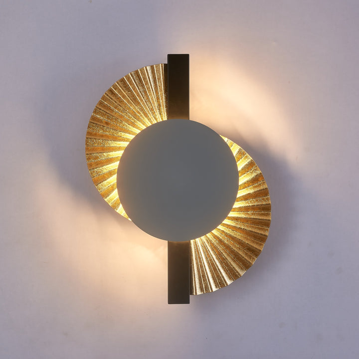 Gilded Fan Wall Lamp - Vakkerlight